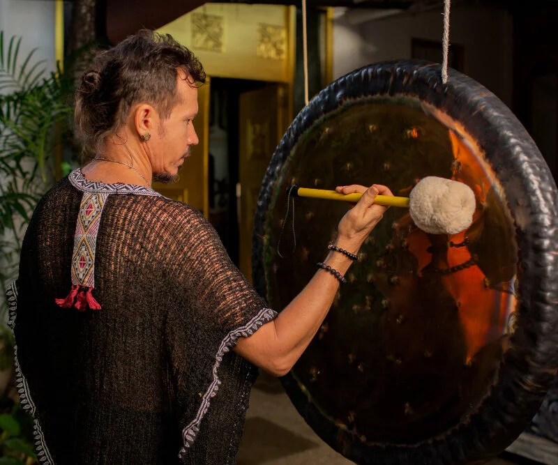 How to Use Gong Healing: A Comprehensive Guide